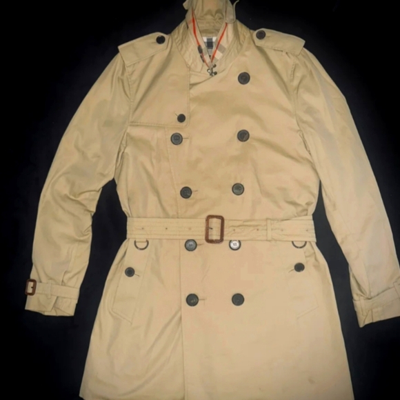 Short Burrbery mens trenchcoat - Picture 3 of 9